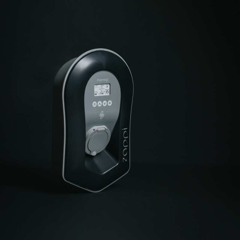 EV Chargermyenergi zappi ZAPPI-2H07UB EV Charge Point 7kW Eco-Smart Single Phase Untethered Black - hubPOWER