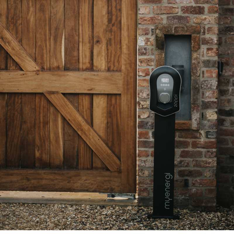 EV Chargermyenergi zappi ZAPPI-2H07UB EV Charge Point 7kW Eco-Smart Single Phase Untethered Black - hubPOWER